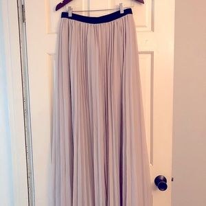 Long pleated chiffon skirt